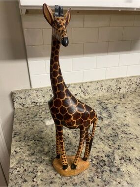 Hand-Carved Wooden Giraffe Figurine - Brown & Black Animal Decor African safari